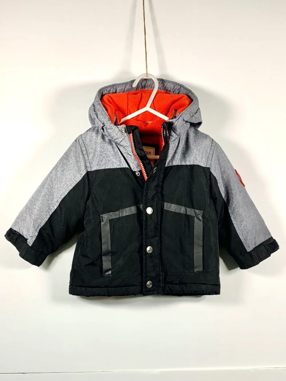 Carter’s Boys Insulated Hooded Puffer Jacket Full Zip Snap Colorblock Black Gray